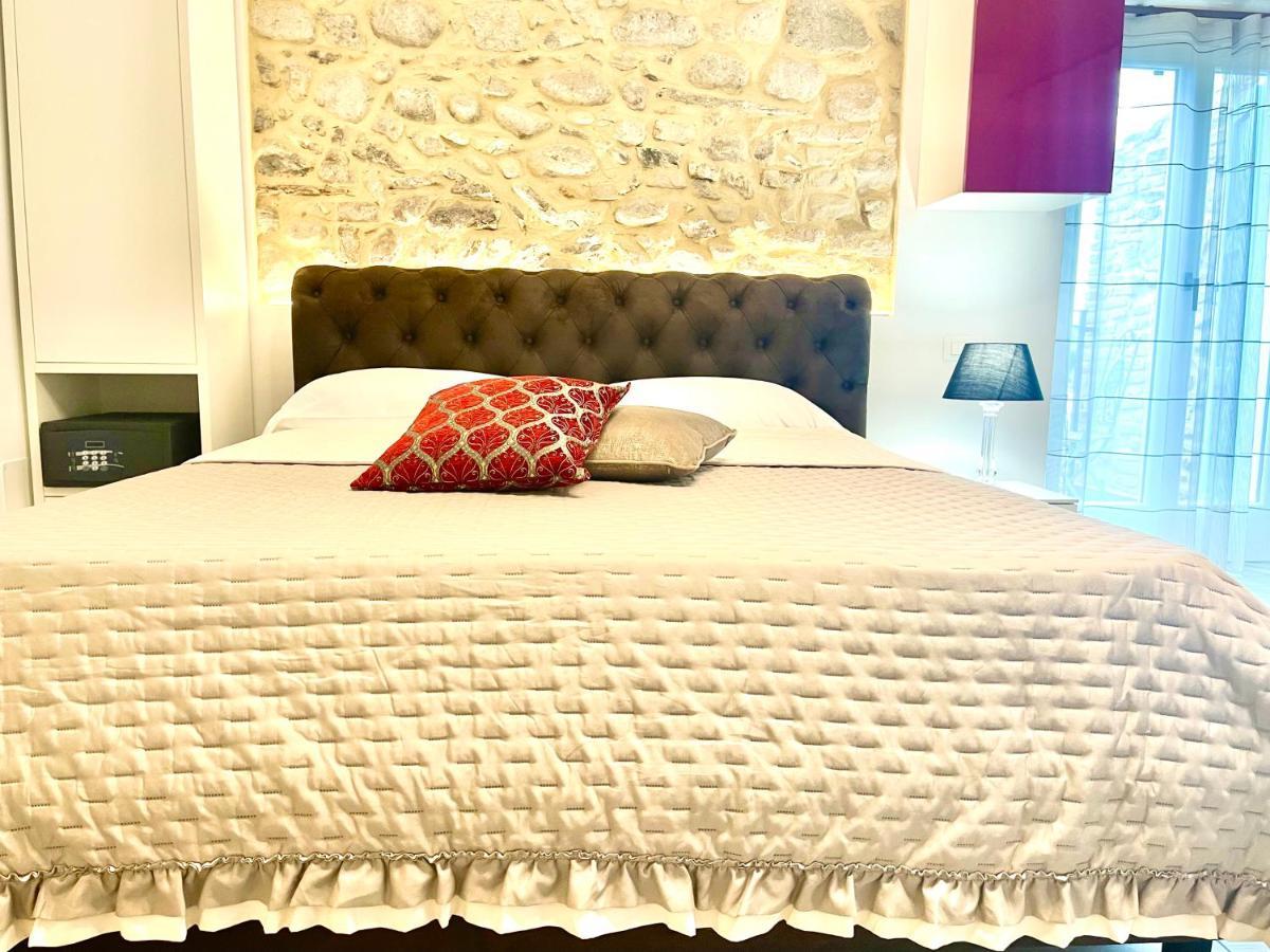 Dimora Di Charme Rooms & Apartments بسكييرا ديل غاردا المظهر الخارجي الصورة